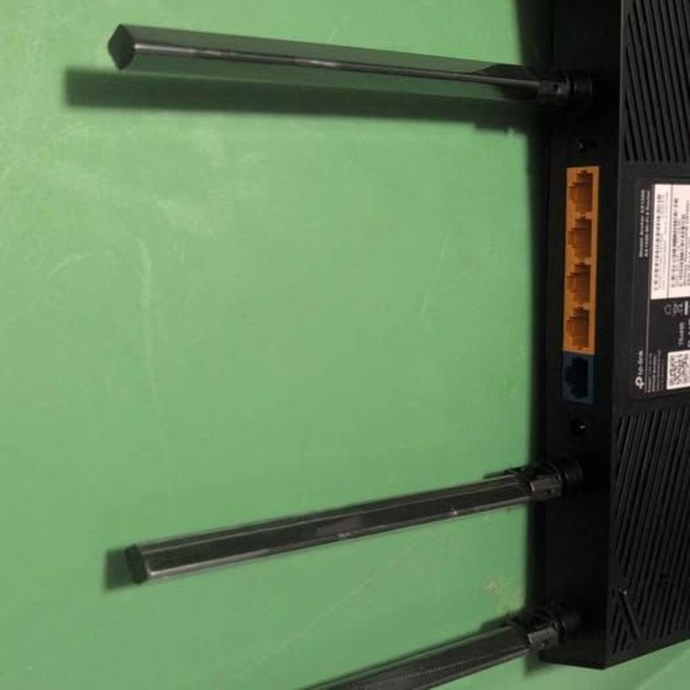 TP-Link Archer AX1500 Wi-Fi 6 Router - Picture 2 of 8